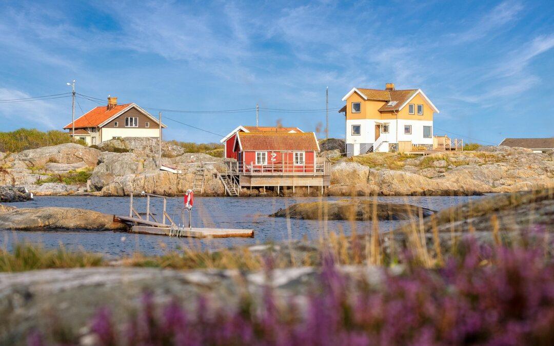 Why Real Estate Investment is the Smartest Choice in 2025